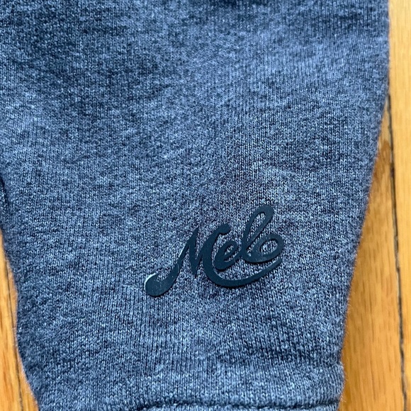 Air Jordan Nike Men’s Melo 10th Division Crewneck Sweatshirt Medium Gray Pockets - Picture 8 of 8